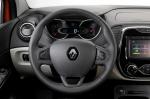 Renault Captur 2016 года (LA)